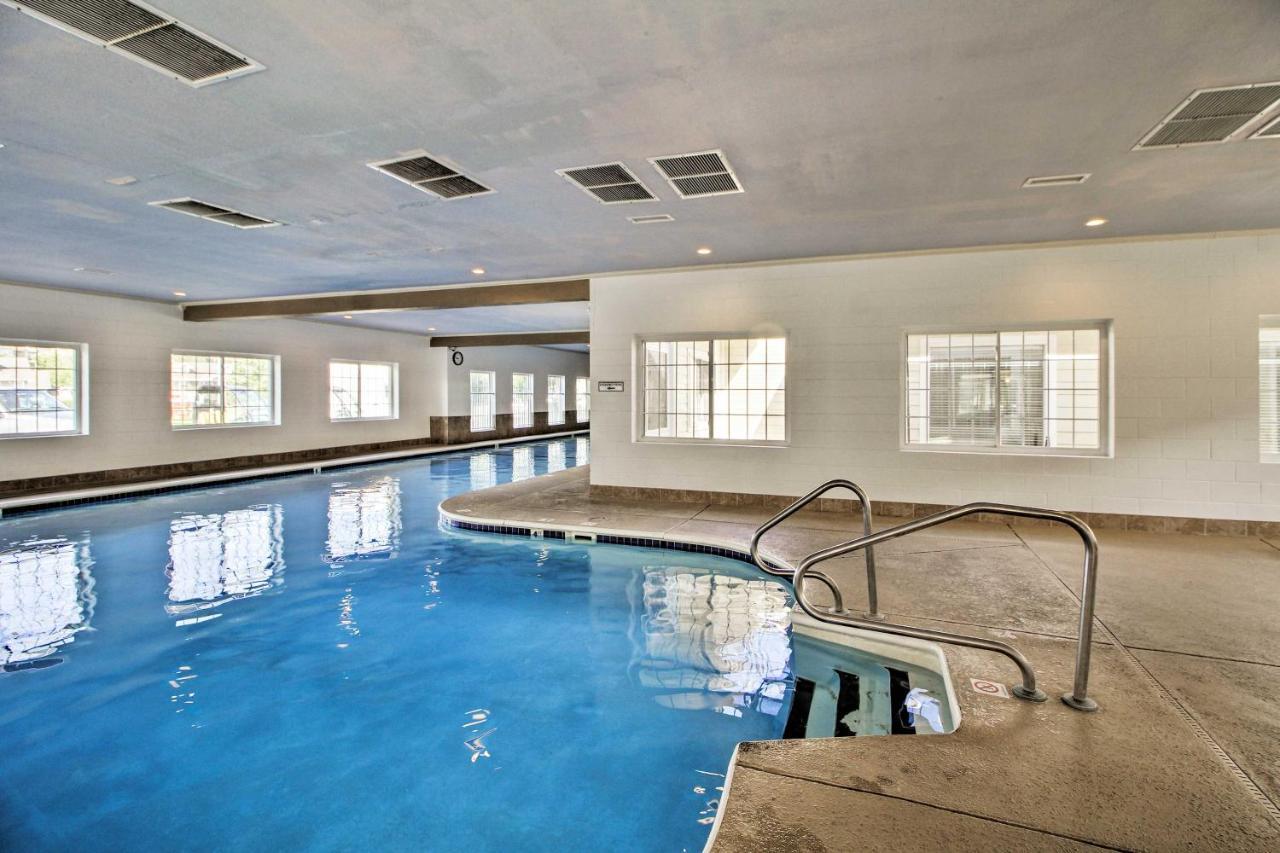 Branson Family Resort Condo With Indoor Pool And Patio מראה חיצוני תמונה
