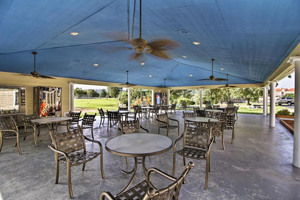 Branson Family Resort Condo With Indoor Pool And Patio מראה חיצוני תמונה