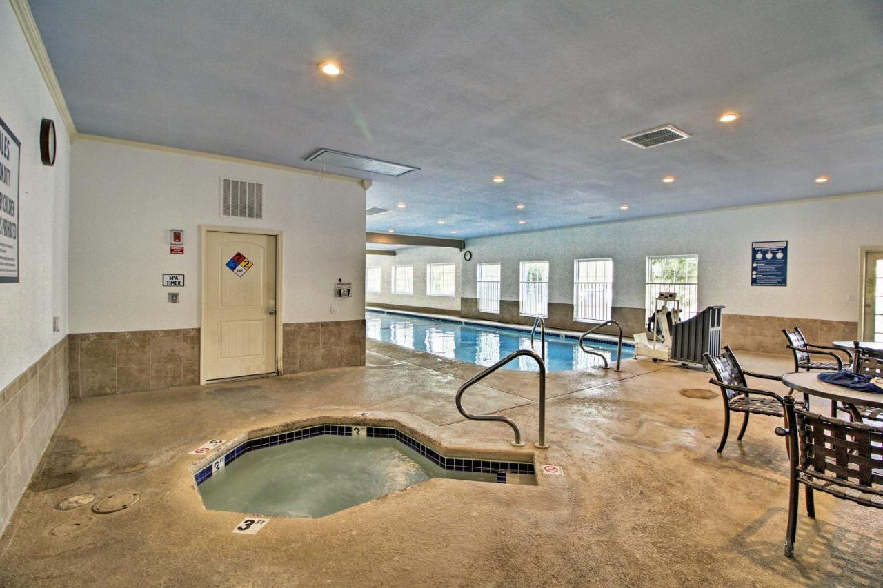 Branson Family Resort Condo With Indoor Pool And Patio מראה חיצוני תמונה
